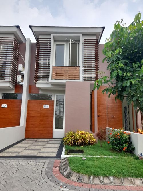 foto tampak rumah tipe CASSABILLA perumahan SAFIRA JUANDA RESORT
