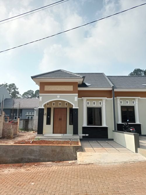 foto tampak rumah tipe 36/125 perumahan GRAHA MANDIRI RESIDENCE