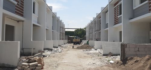 foto posisi tengah perumahan KENCANA RESIDENCE