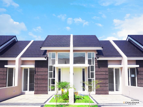 foto tampak rumah tipe ARSANTA perumahan PURI SAFIRA REGENCY