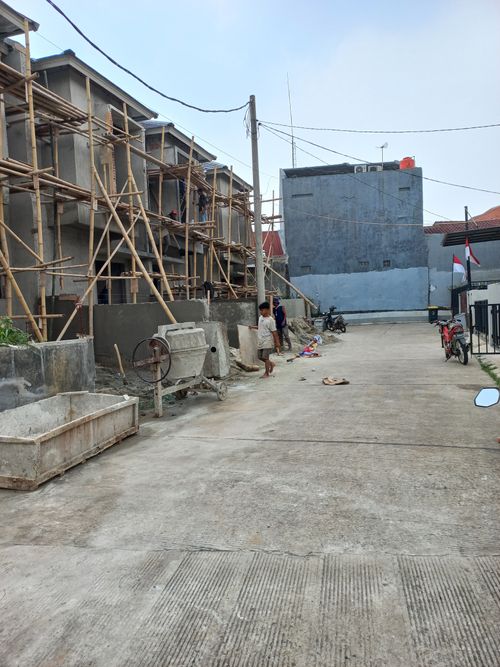 foto posisi tengah perumahan VILA DAGO PAMULANG