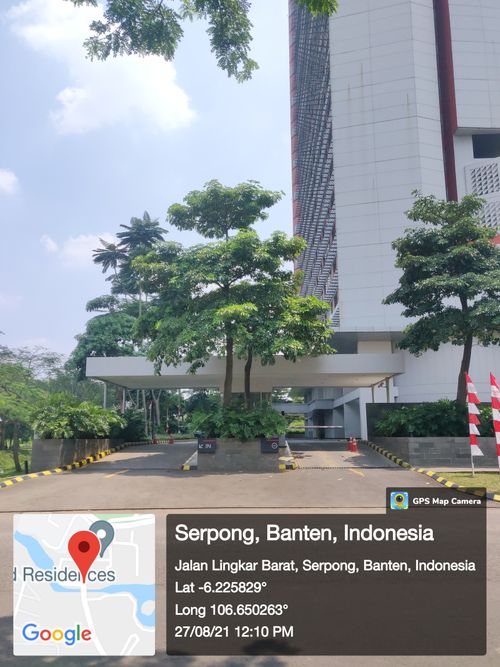 foto gerbang perumahan PADDINGTON HEIGHTS