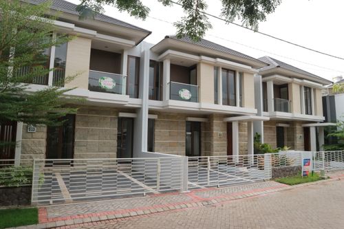foto tampak rumah tipe 158/130 perumahan Pantai Mentari Hampton Regency