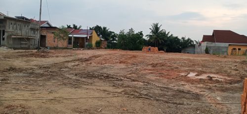 foto posisi tengah perumahan PERUMAHAN RIFAZHA 5 BLOK. F