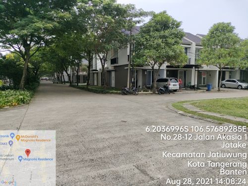 foto posisi tengah perumahan Magnolia Residence