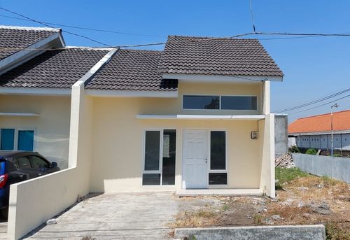 foto tampak rumah tipe 48 Pojok perumahan Griya Candramas