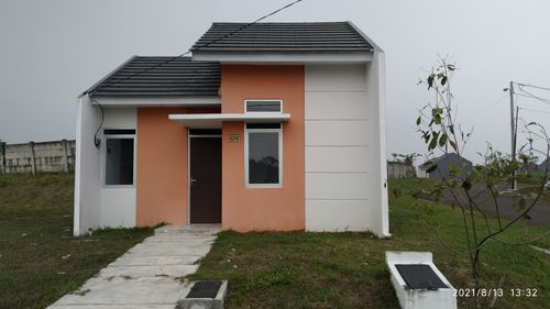 foto tampak rumah tipe TULIPS B (SUDUT) perumahan PARK VILLE DAN GREEN VILLE (CITRA MAJA RAYA JO)