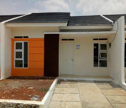 foto tampak rumah tipe 30/60 perumahan CIRUAS LAND