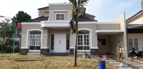 foto contoh rumah perumahan Cluster Taman Adenia - GRAHA PADMA