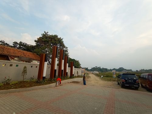 foto gerbang perumahan G-Land Katapang Residence 1