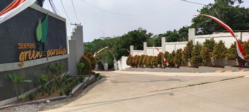 foto gerbang perumahan Serpong Green Paradise