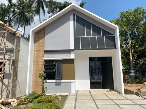 foto tampak rumah tipe 36 perumahan KATNIS ROYAL AMPERA