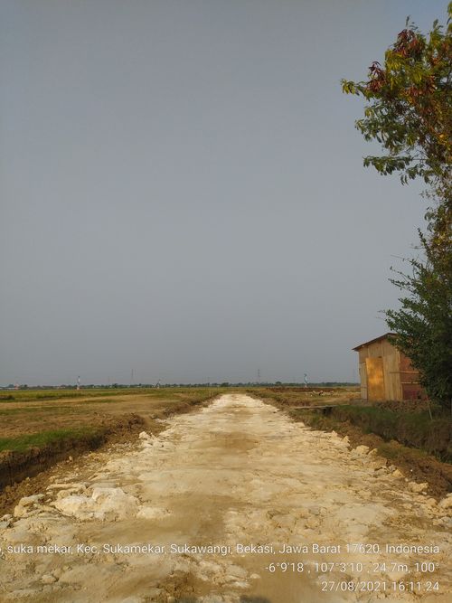 foto posisi tengah perumahan GREEN LAVENDER SUKAMEKAR