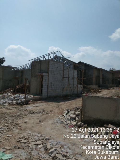 foto posisi tengah perumahan KANAHAYA CITY