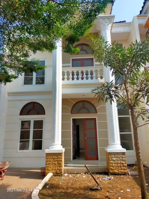foto tampak rumah tipe 80/86 perumahan GRAND BANDARA