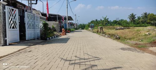 foto posisi tengah perumahan KIRANA GARDENIA - CIOMAS