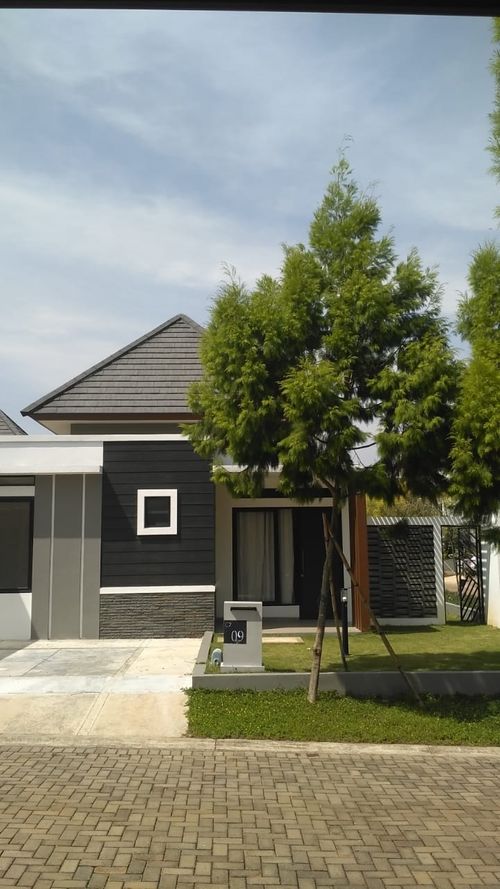 foto tampak rumah tipe Danarta perumahan Kedaton Park Tahap 1