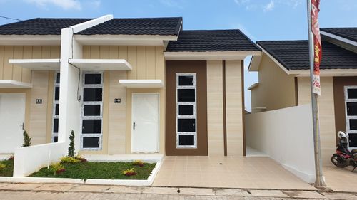 foto tampak rumah tipe Rumah Tinggal perumahan Kirana Permai