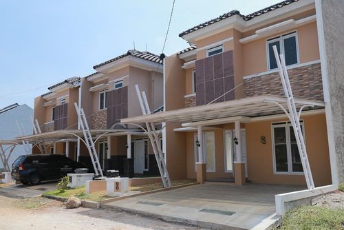 foto tampak rumah tipe 65/136 perumahan Bumi Panyawangan Cluster Garcinia