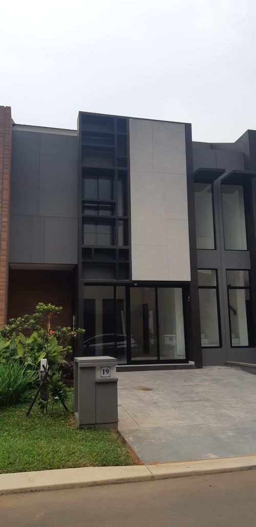 foto tampak rumah tipe FAIRY perumahan Cluster Flavio, Suvarna Sutera