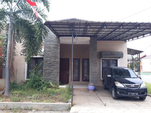 foto tampak rumah tipe 82 perumahan PERUMAHAN SAPPHIRE TOWNHOUSE