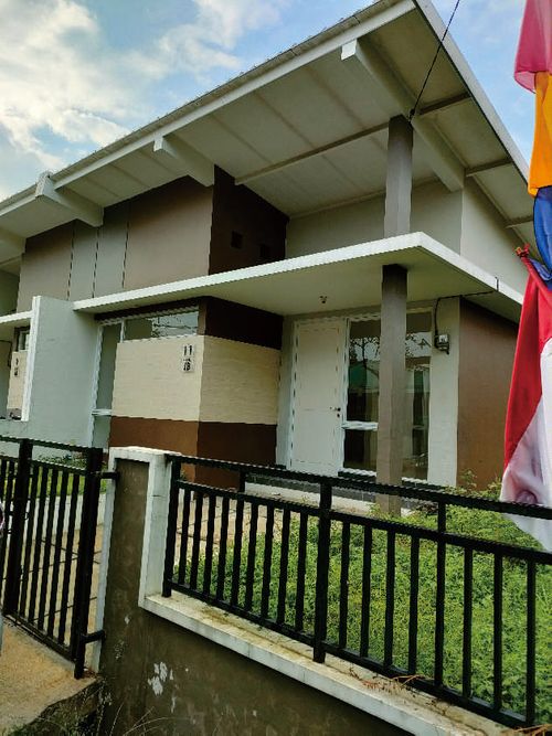 foto tampak rumah tipe Beige JA/01 perumahan Magnolia Residence