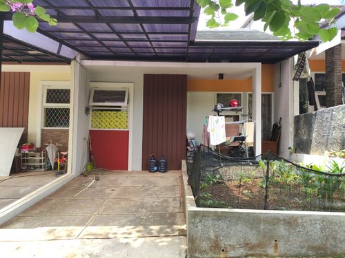 foto tampak rumah tipe 40 perumahan Serpong Green Park 2