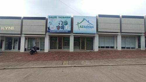 foto tampak rumah tipe Outlet 26/24 perumahan Sepang Residence