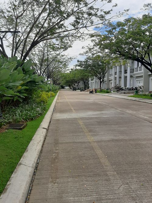 foto posisi tengah perumahan CITRAGARDEN ANEKA