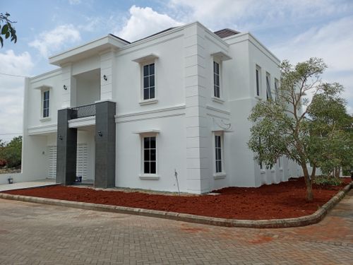 foto tampak rumah tipe KENSINGTON perumahan SOEDIRMAN PARK RESIDENCE