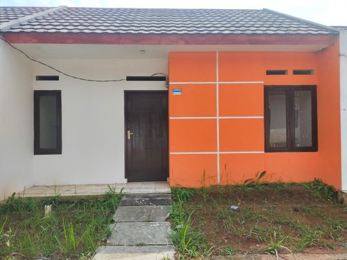 foto tampak rumah tipe Anggrek perumahan BUKIT PARAHYANGAN INDAH