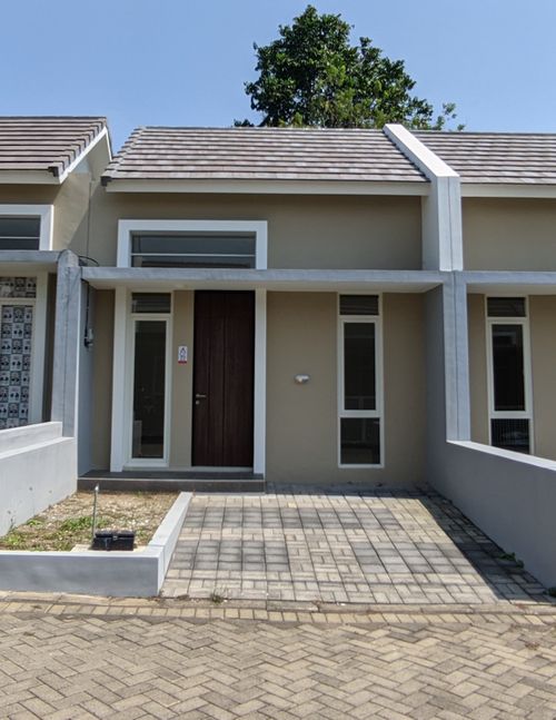 foto tampak rumah tipe Asoka perumahan GRIANAN AGUNG
