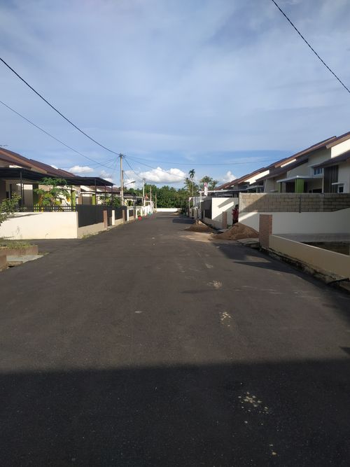 foto posisi tengah perumahan GADING BEVERLY
