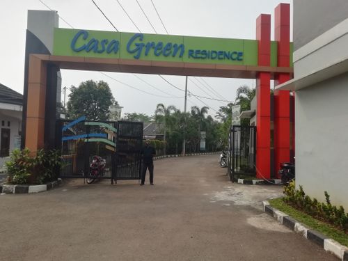 foto gerbang perumahan CASA GREEN RESIDENCE
