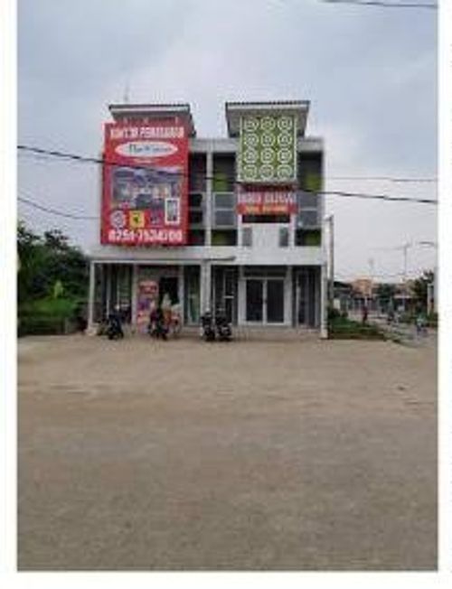 foto tampak rumah tipe 88/60 perumahan PURI ARRAYA 1