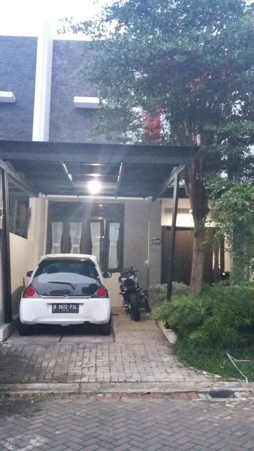 foto contoh rumah perumahan RAFFLES HILLS