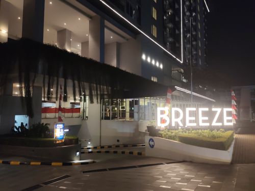 foto gerbang perumahan Bintaro Plaza Residence Tower Breeze