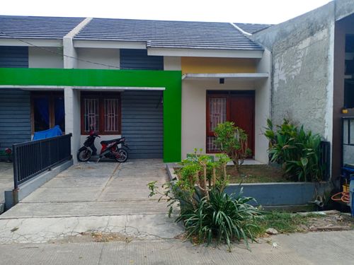 foto tampak rumah tipe 36/72 perumahan Mekarsari Residence 2