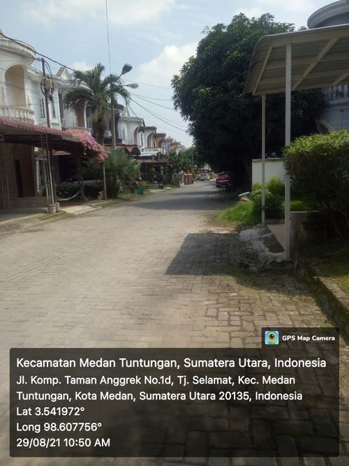 foto contoh rumah perumahan SETIABUDI RAYA