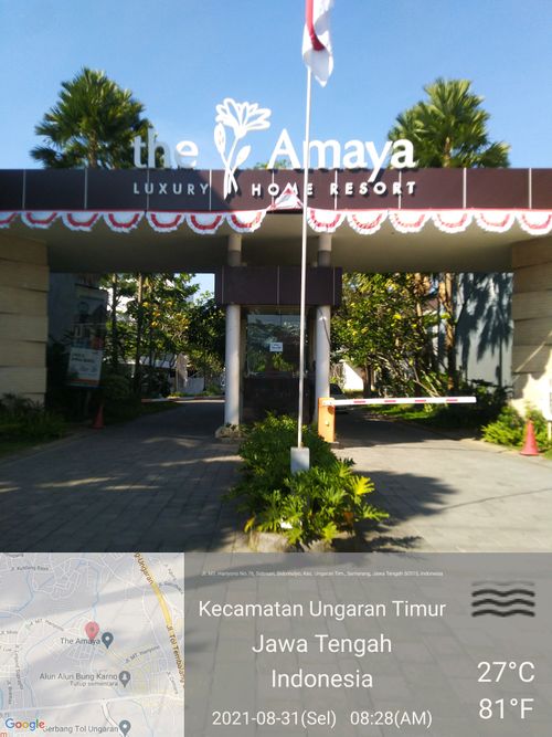 foto gerbang perumahan The Amaya