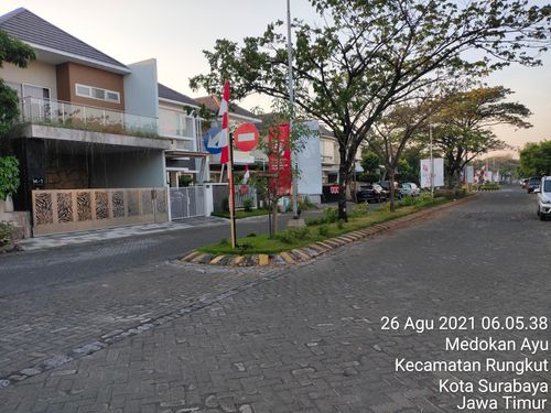 foto posisi tengah perumahan TAMAN RIVERA REGENCY
