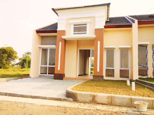 foto tampak rumah tipe 48/101 perumahan SUNAN REGENCY