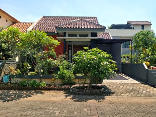 foto contoh rumah perumahan BSB city Graha Taman Bunga 1