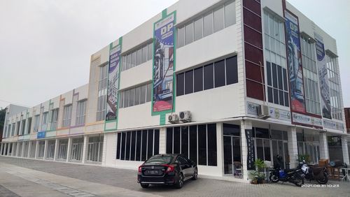 foto posisi tengah perumahan Berlian Commercial Estate