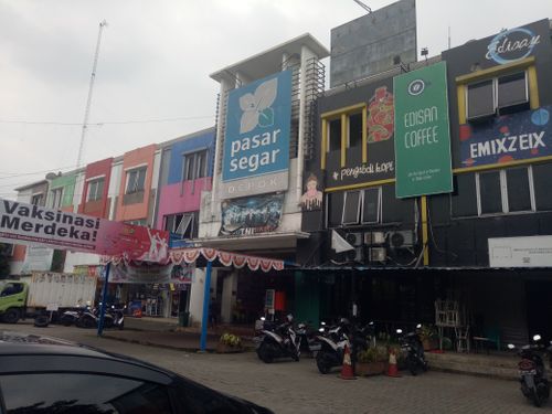 foto gerbang perumahan PASAR SEGAR DEPOK