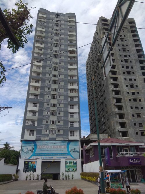 foto gerbang perumahan Mansyur Residences