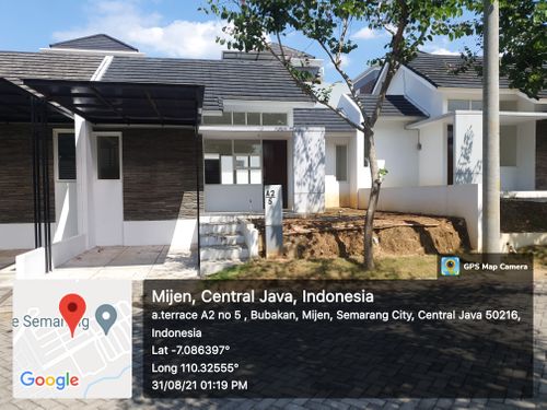 foto tampak rumah tipe Amarilis perumahan BSB Village Aurora Terrace