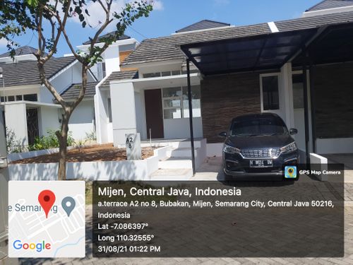 foto tampak rumah tipe Amarilis perumahan BSB Village Aurora Terrace