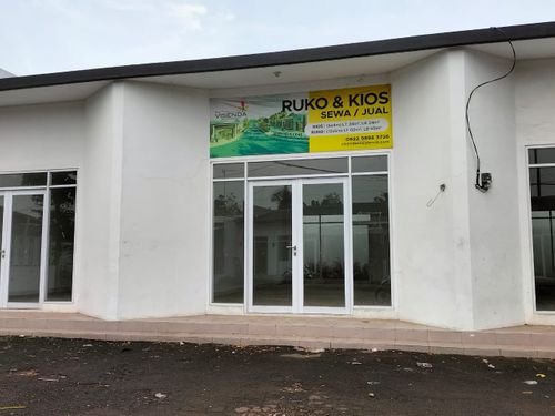 foto tampak rumah tipe Ruko perumahan The Visenda One Residence