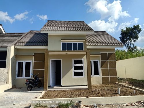 foto contoh rumah perumahan Bukit Royal Kencana 2